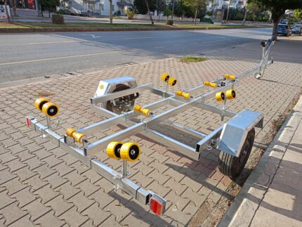 MD:ADN Römork 450 CM arası tekneler için